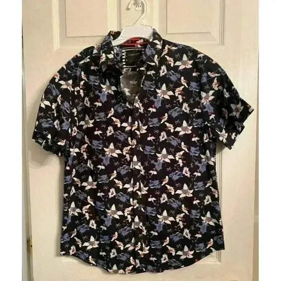 Men's large button up top - Picture 1 of 3